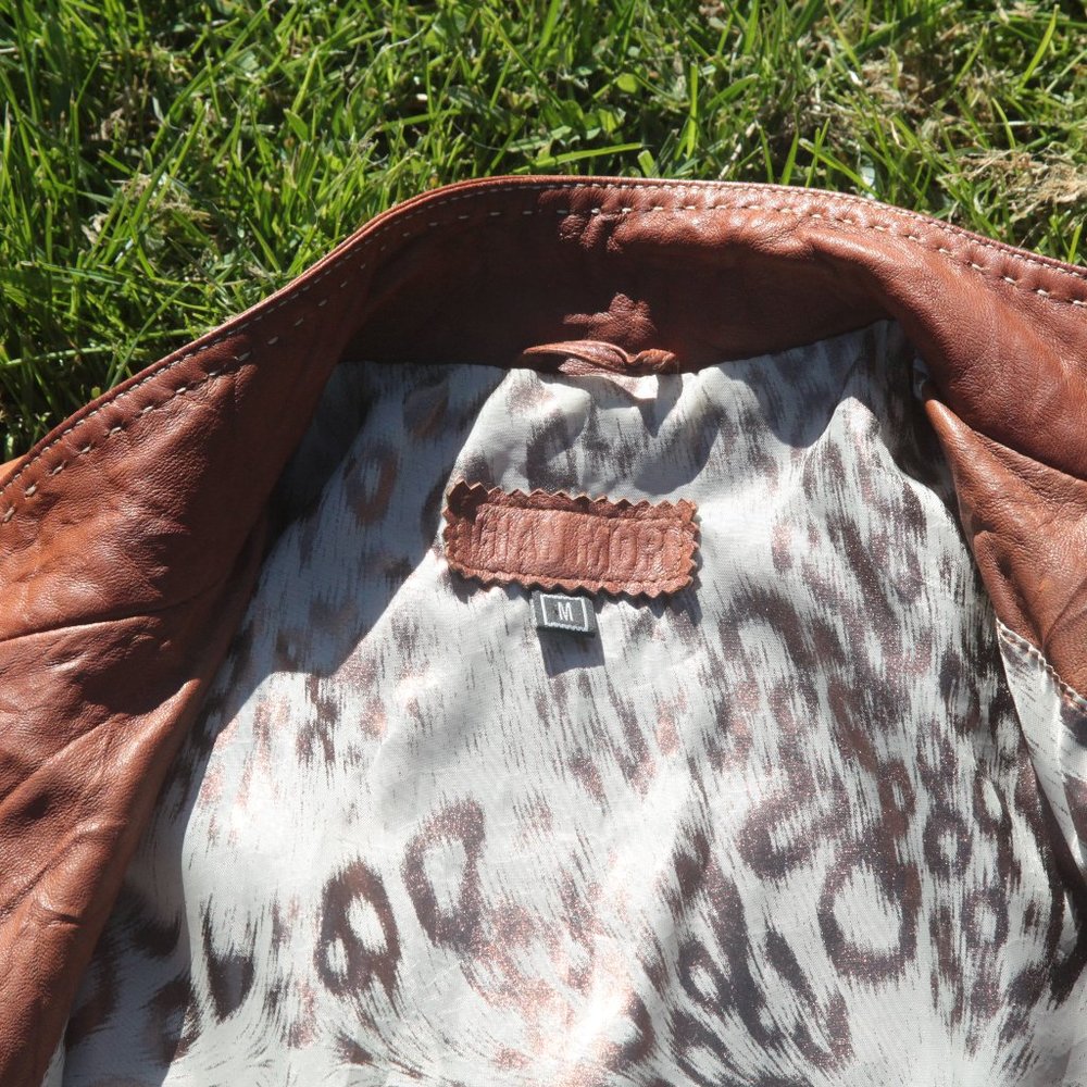 Gian Mori Stylish Leather Jackets - Picture 7 of 8